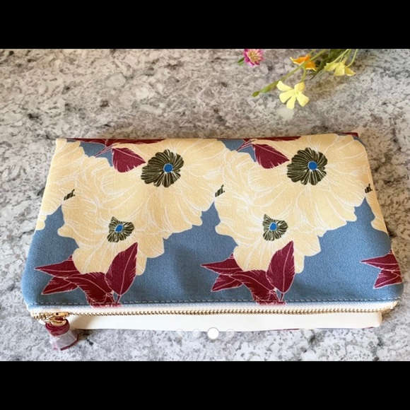 Rachel Pally clutch. - Picture 2 of 4